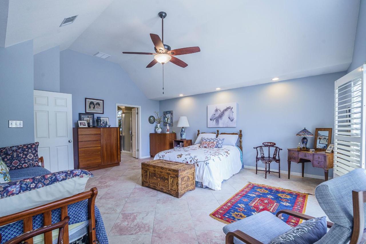  | Beautiful Open Floorplan Home with Pool near Lake Austin and Lake Travis