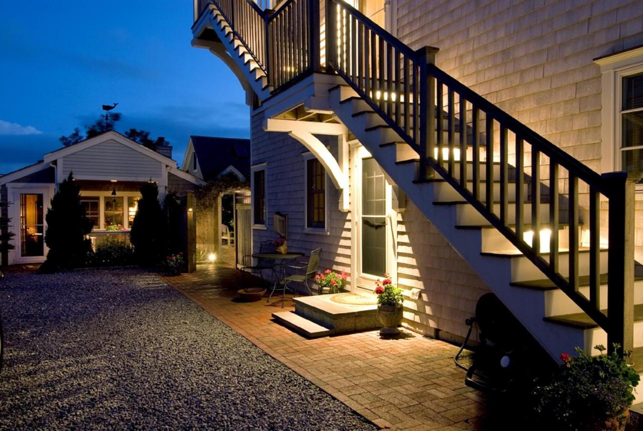 | Revere Guest House