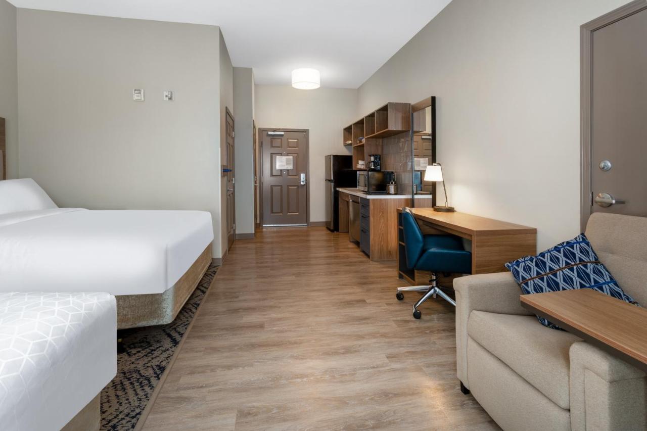 Studio Suite with Two Double Beds and Hearing Accessible Tub - Non-Smoking at Candlewood Suites Grand Junction by IHG