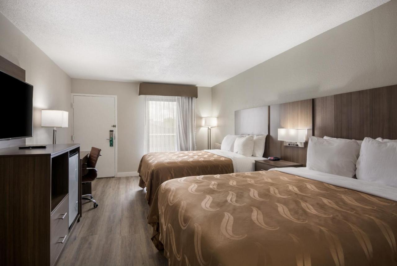 Standard Queen Room with Two Queen Beds - Smoking at Quality Inn Emporia