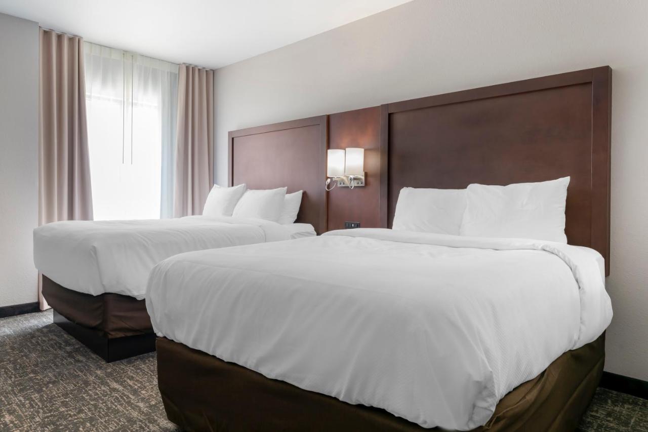 Queen Suite with Two Queen Beds and Sofa Bed - Non Smoking at Comfort Suites Paducah Mall Area