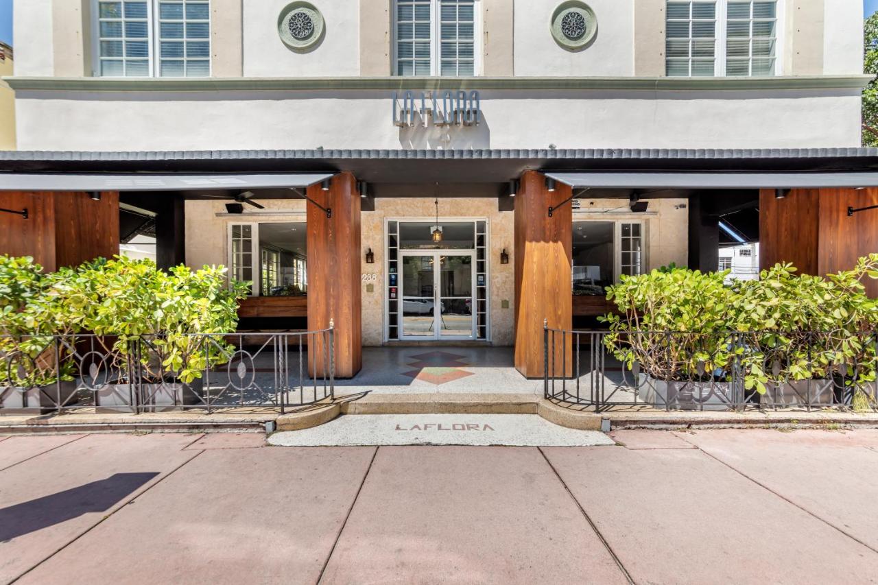 | Hotel La Flora