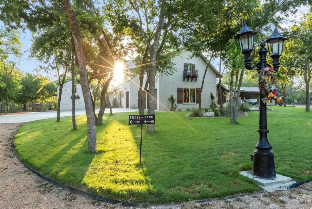 | The Creek Bank Getaway Minutes to Main St