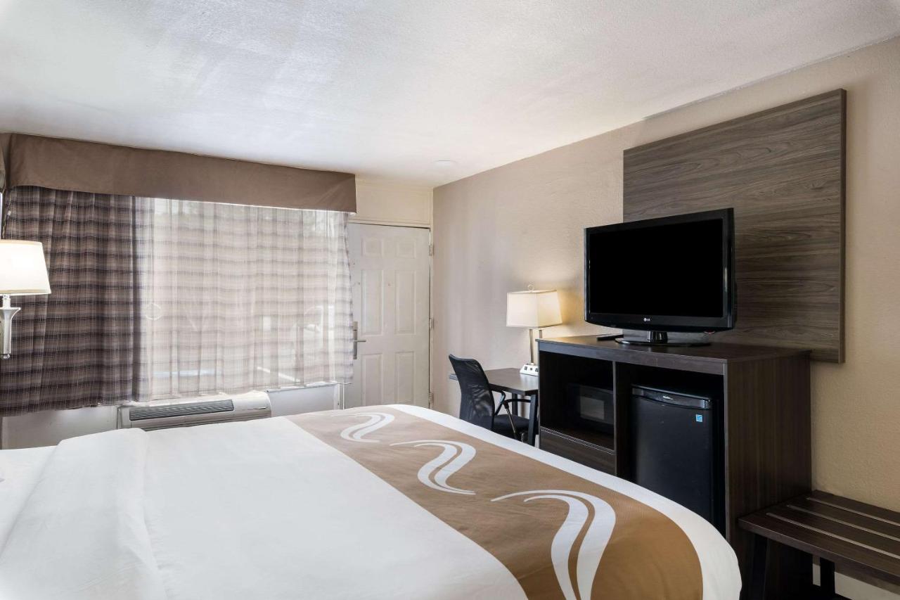 King Room - Accessible/Smoking at Quality Inn