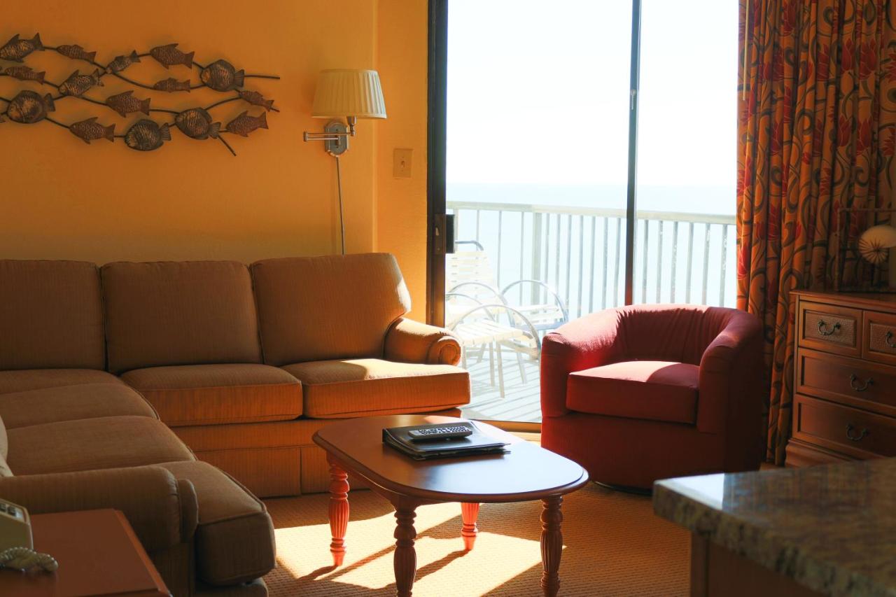 One-Bedroom Suite at Schooner II Beach and Racquet Club