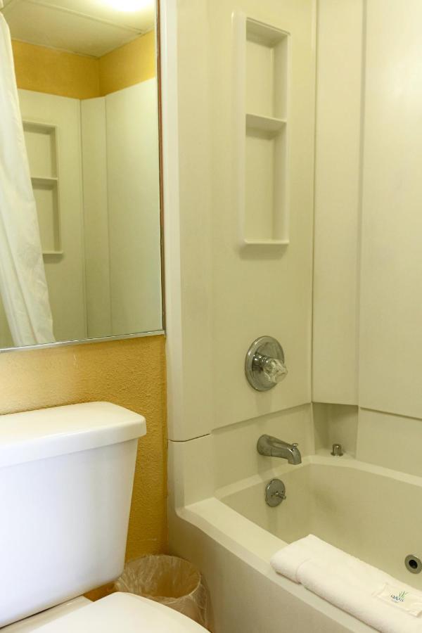 Two-Bedroom Suite at Schooner II Beach and Racquet Club