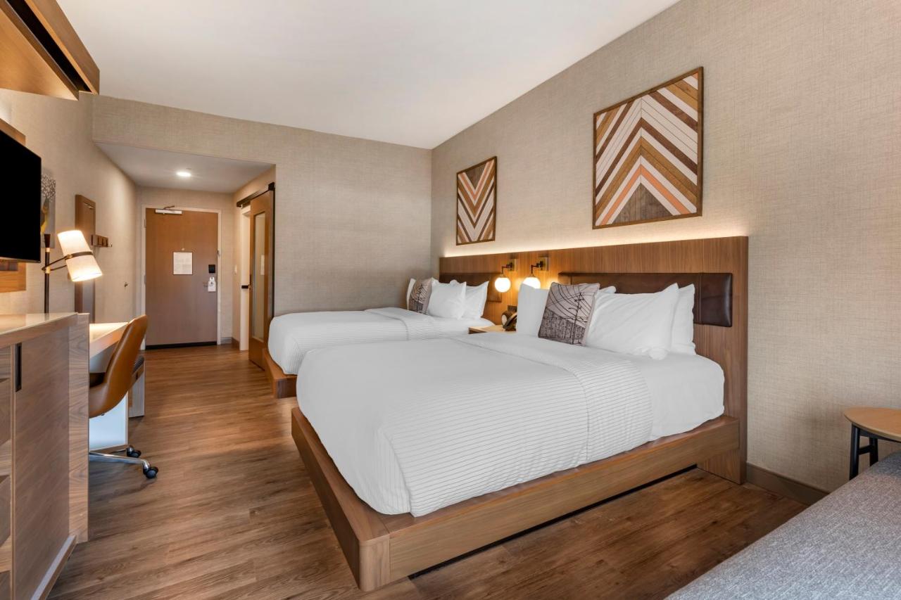 Quadruple Room with Two Queen Beds and Roll-In Shower - Disability Access/Non Smoking at Cambria Hotel Columbia Downtown The Vista