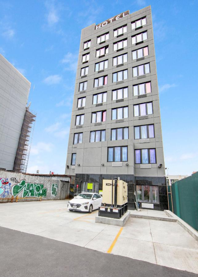 | Hotel 365 Bronx - Yankee Stadium