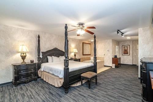 Superior Single Room at Bellissimo Hotel, Trademark by Wyndham Near Foxwoods Casino