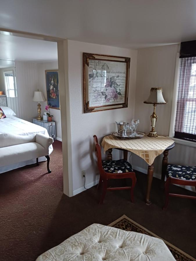  | The regina house tea room