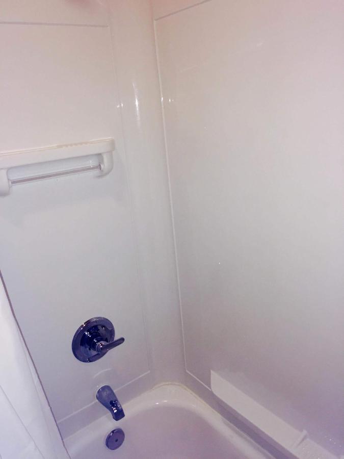 | Texan Inn and Suites Tilden