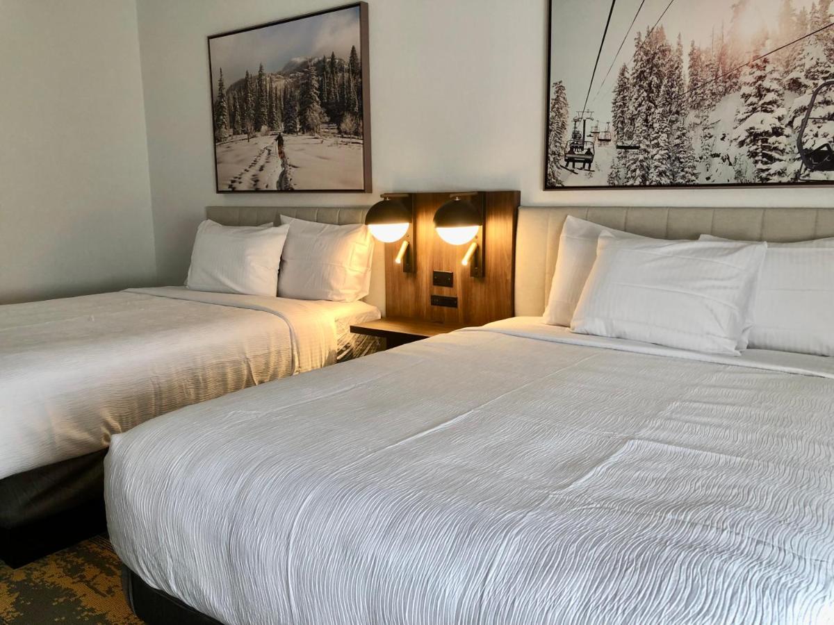2 Queen Beds, Mobility Accessible Room, Roll-In Shower, Non-Smoking at La Quinta Inn & Suites by Wyndham Denver Parker