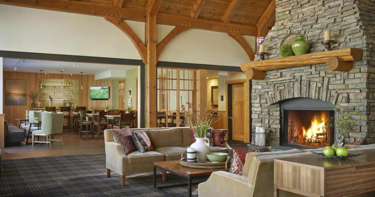 | Green Mountain Suites Hotel