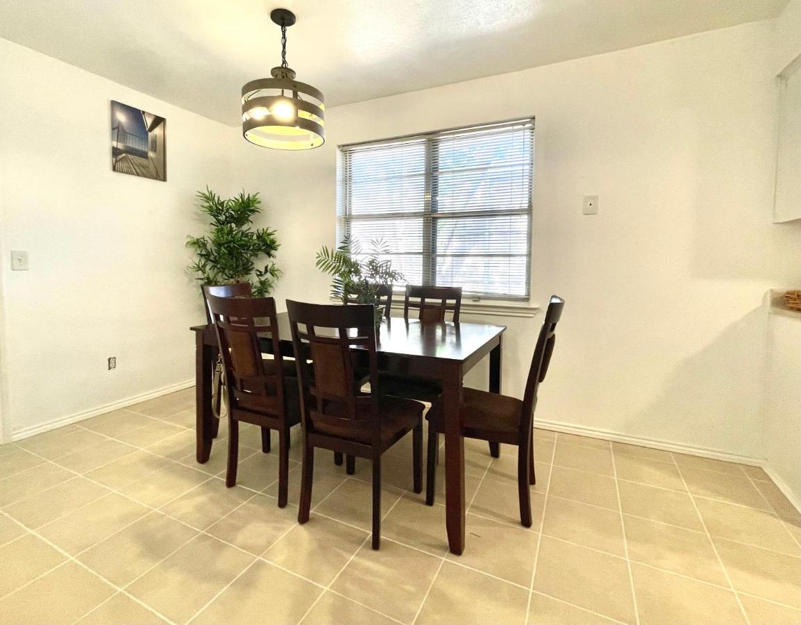 | Private room near downtown in Plano