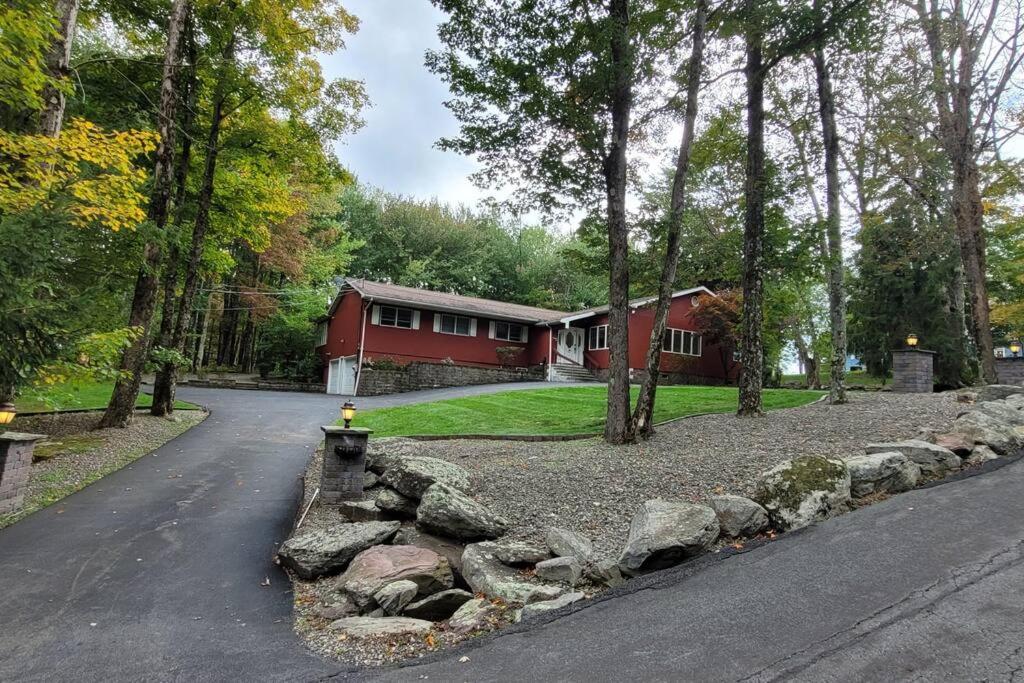  | Indoor Hotub, Luxury Villa w/ Pool, Game Room+, 20