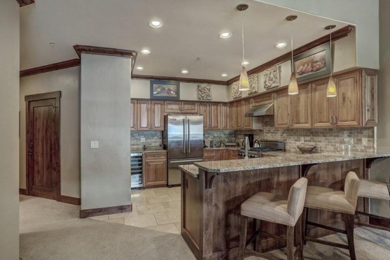 Four-Bedroom Condo at Crystal Peak Lodge, A Vail Resorts Property