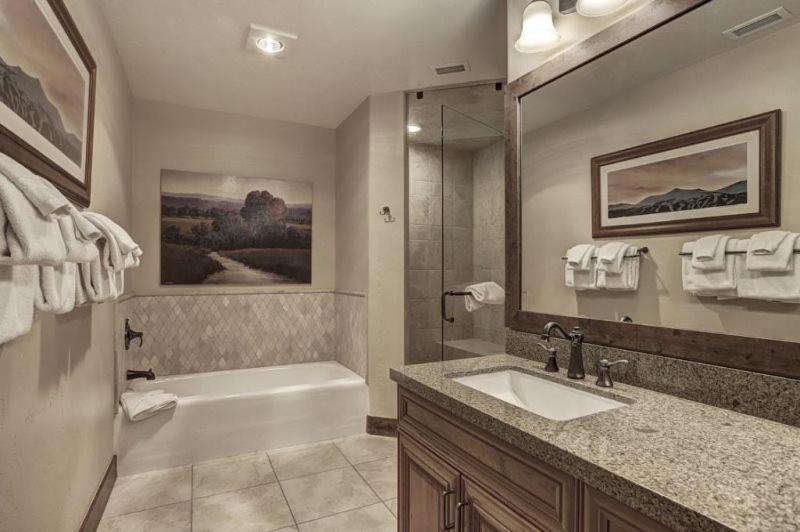 Four-Bedroom Condo at Crystal Peak Lodge, A Vail Resorts Property