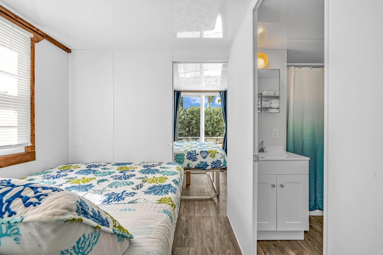 | Aqua Lodges at Coconut Cay Rv and Marina