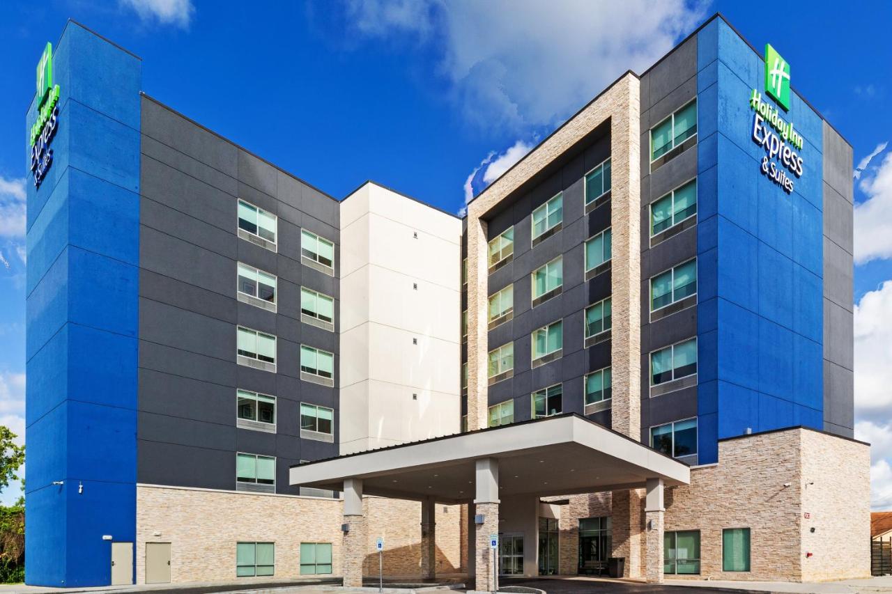  | Holiday Inn Express & Suites - Houston - N Downtown, an IHG Hotel