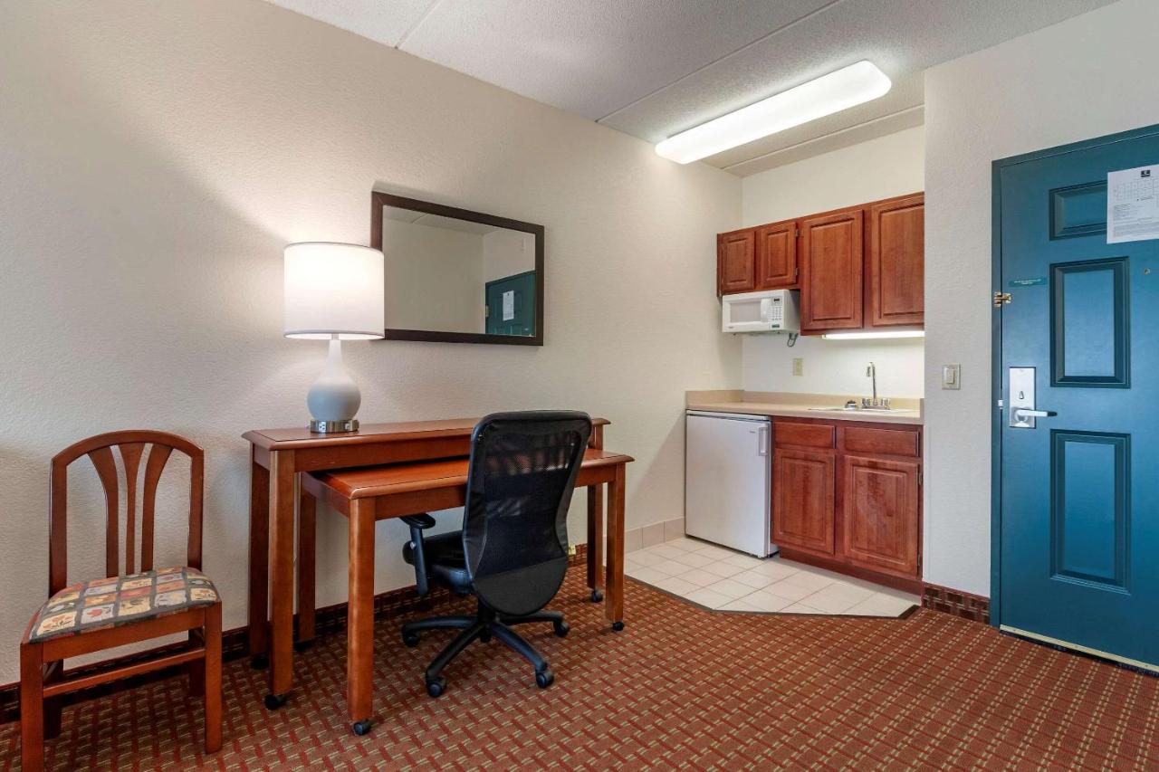 King Suite with Sofa Bed at Clarion Suites at the Alliant Energy Center