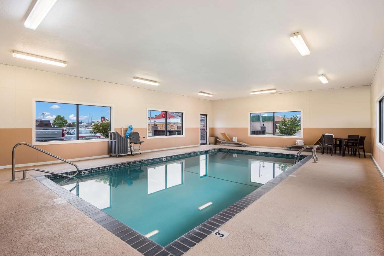  | Best Western Mt. Pleasant Inn