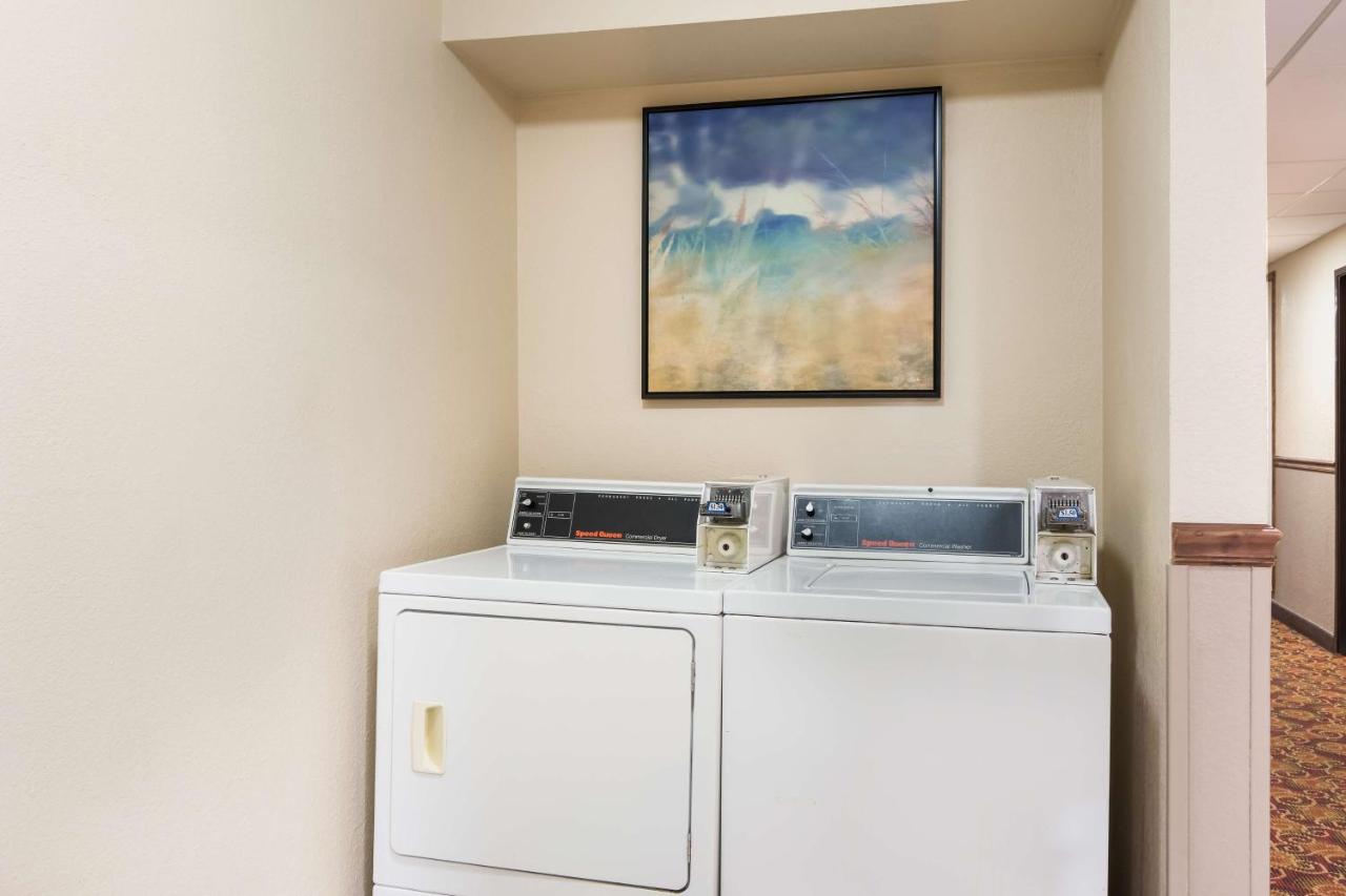  | Best Western Mt. Pleasant Inn
