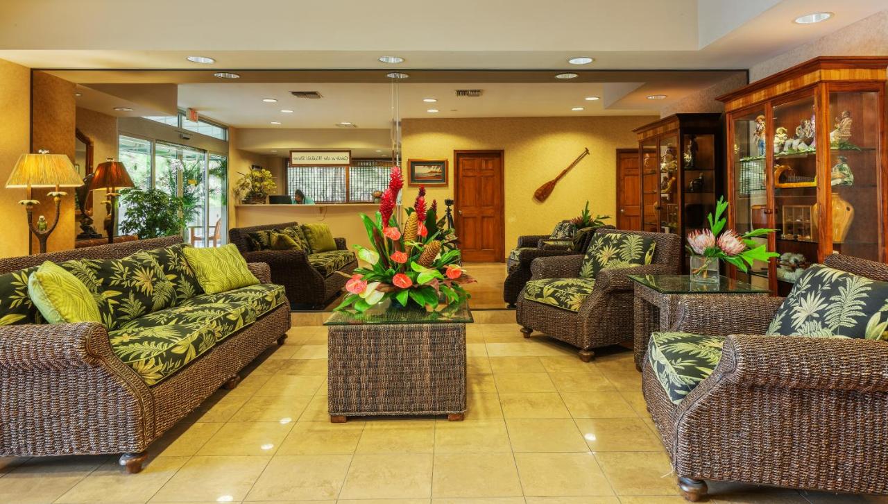 | Castle Waikiki Shore Beachfront Condominiums