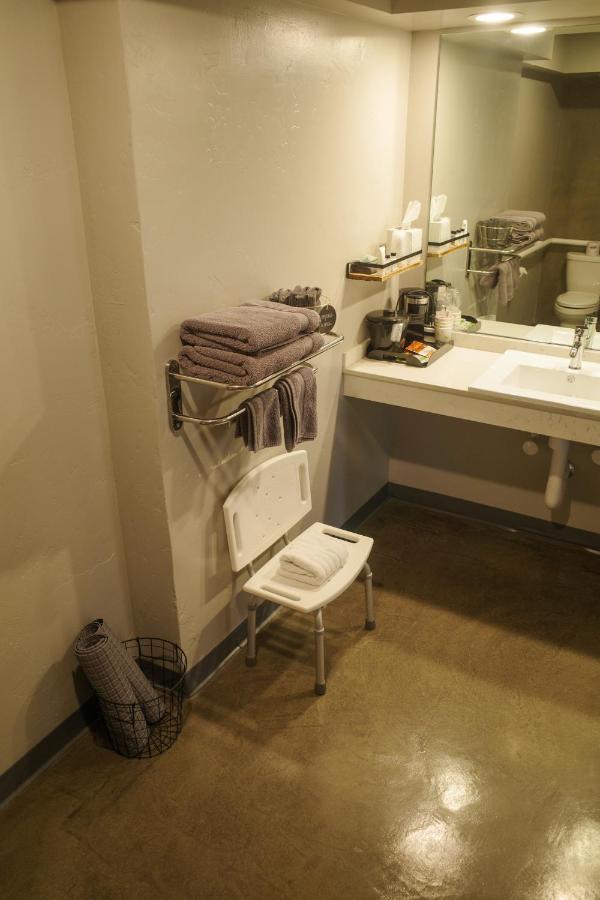 King Room - Disability Access at Americana Modern Hotel