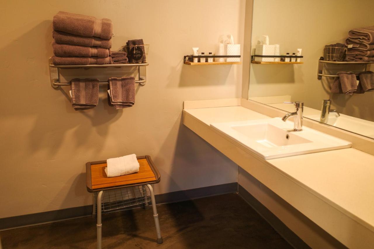 Superior Family Room - Disability Access at Americana Modern Hotel