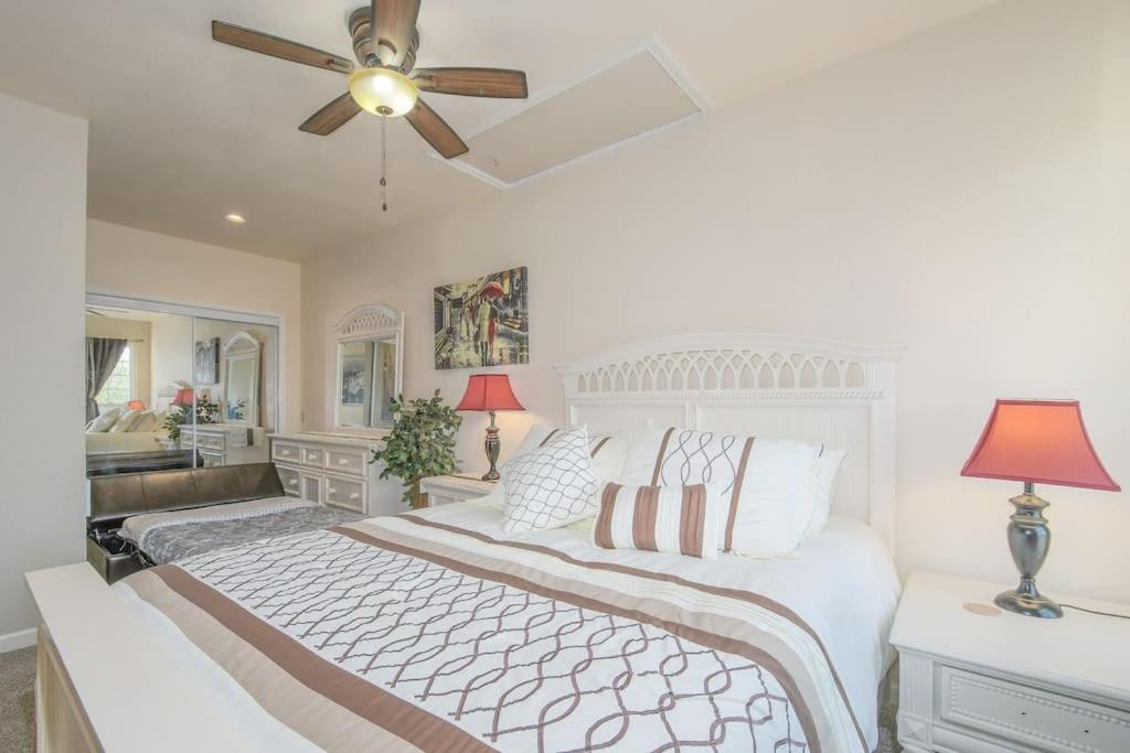 | Private Spacious Country Estate Guesthouse Pool Sauna Game Room