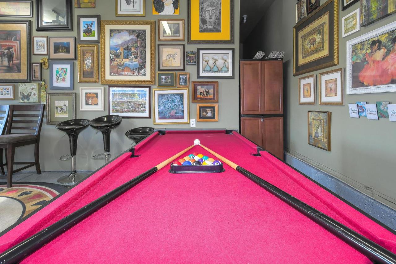 | Private Spacious Country Estate Guesthouse Pool Sauna Game Room