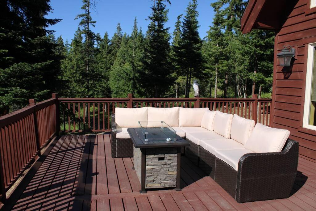| Tillman Lodge- New luxury cabin W/hot tub & A/C