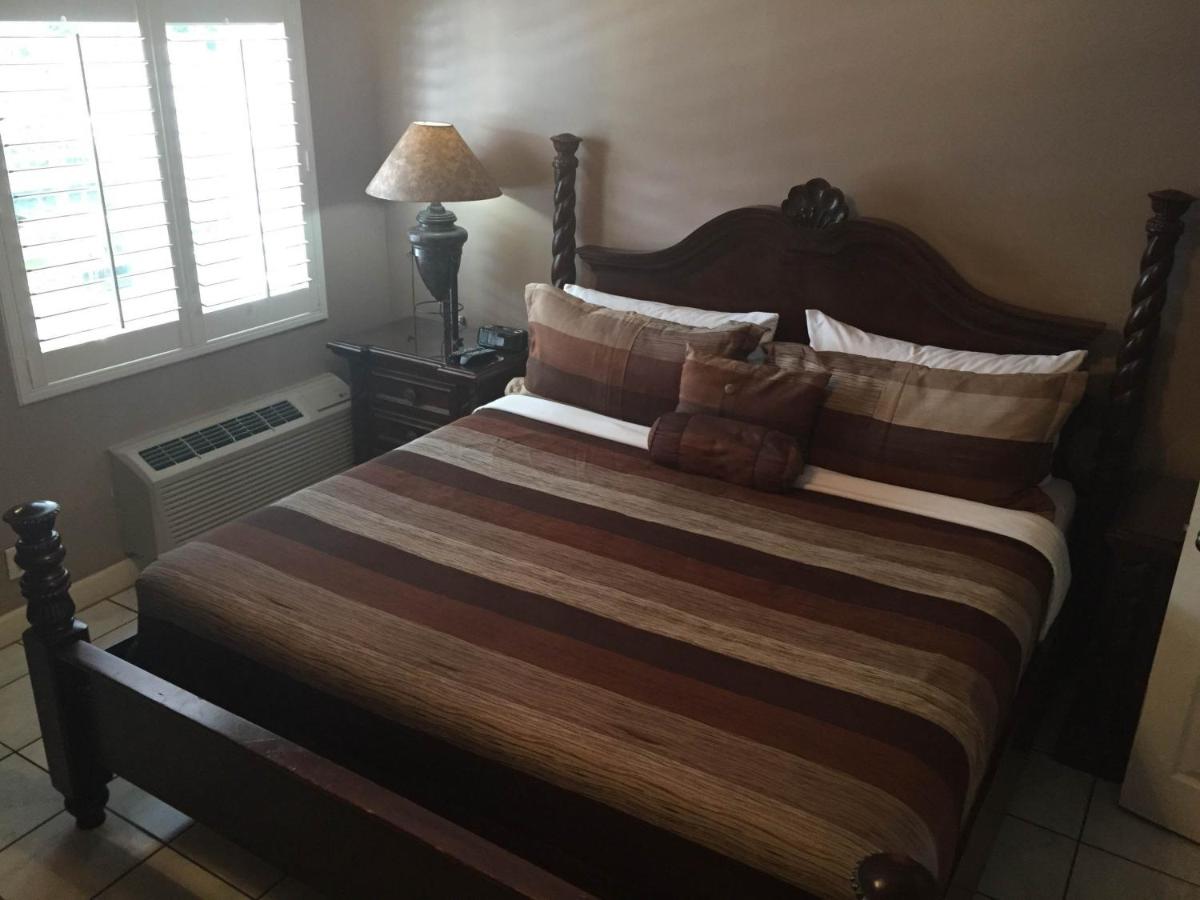 | Coral Reef Guesthouse