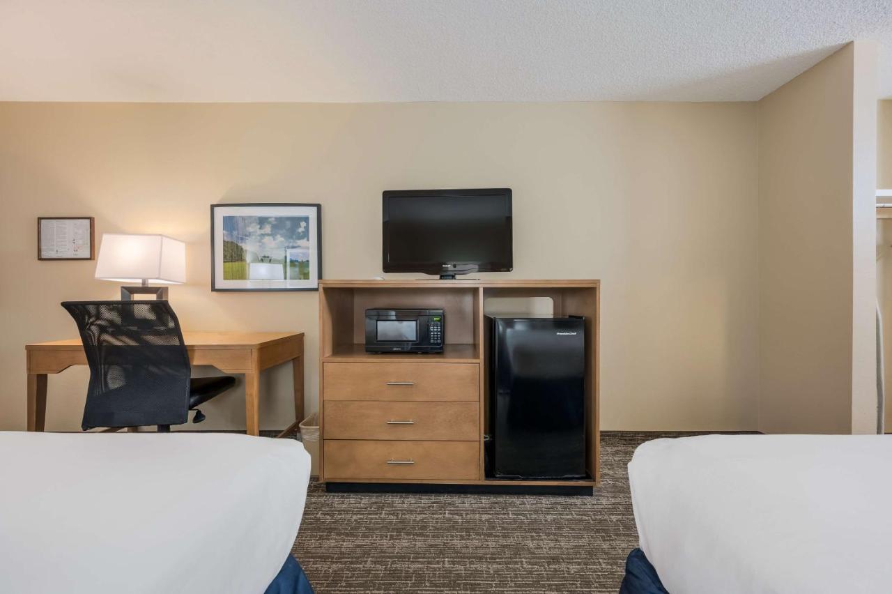 Double Room with Two Double Beds at Best Western University Inn