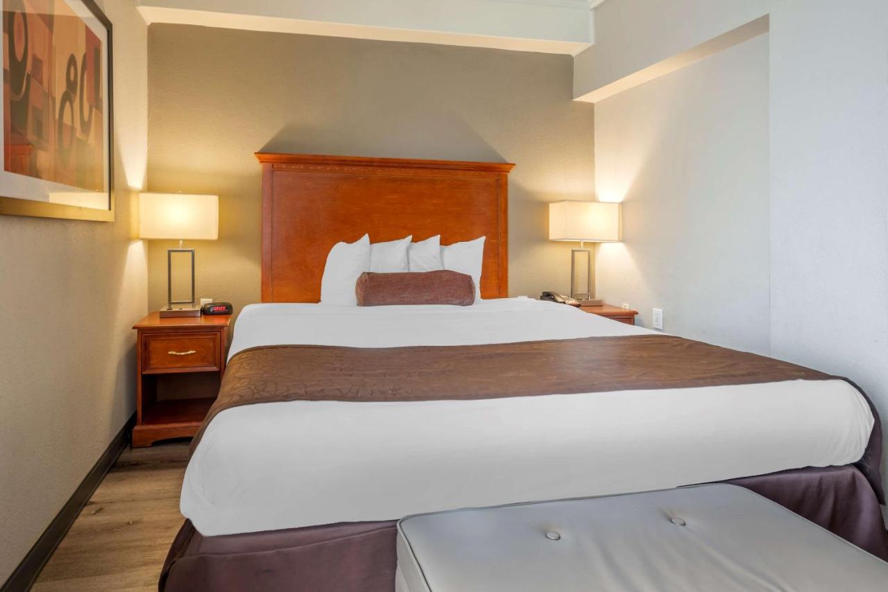  | Best Western Fort Washington Inn