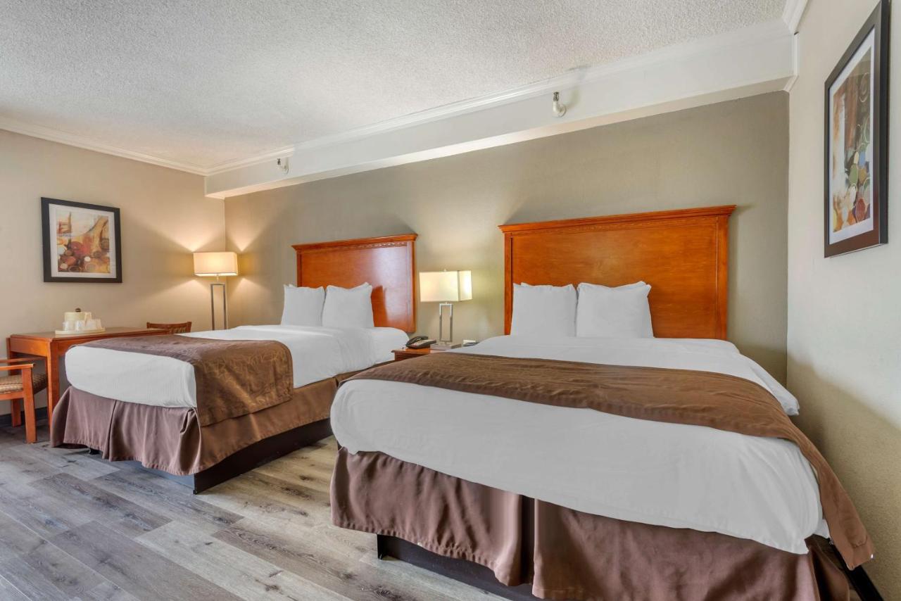  | Best Western Fort Washington Inn