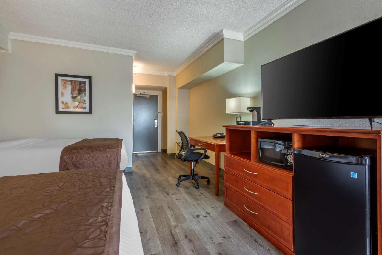  | Best Western Fort Washington Inn