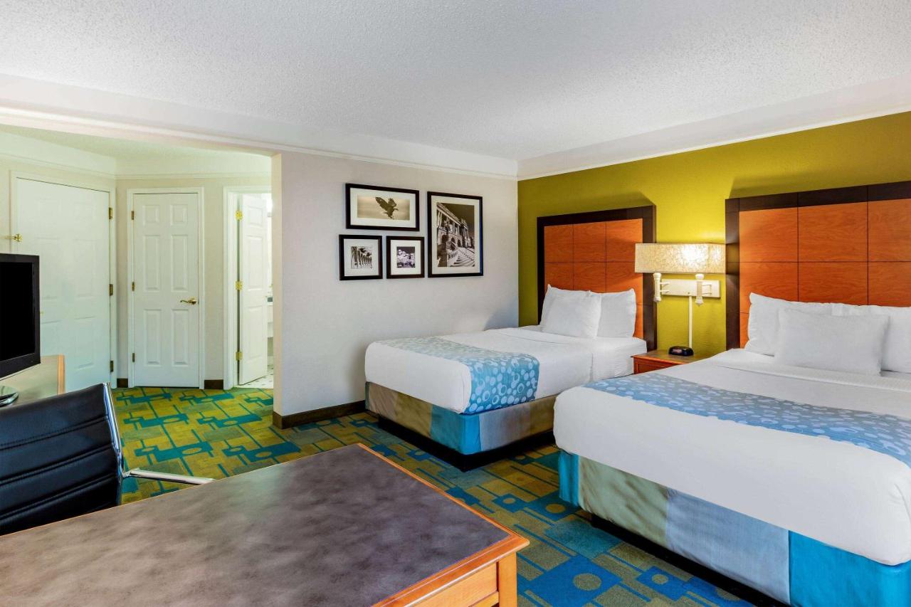 Deluxe Double Room with Two Double Beds at La Quinta Inn & Suites by Wyndham Fremont / Silicon Valley