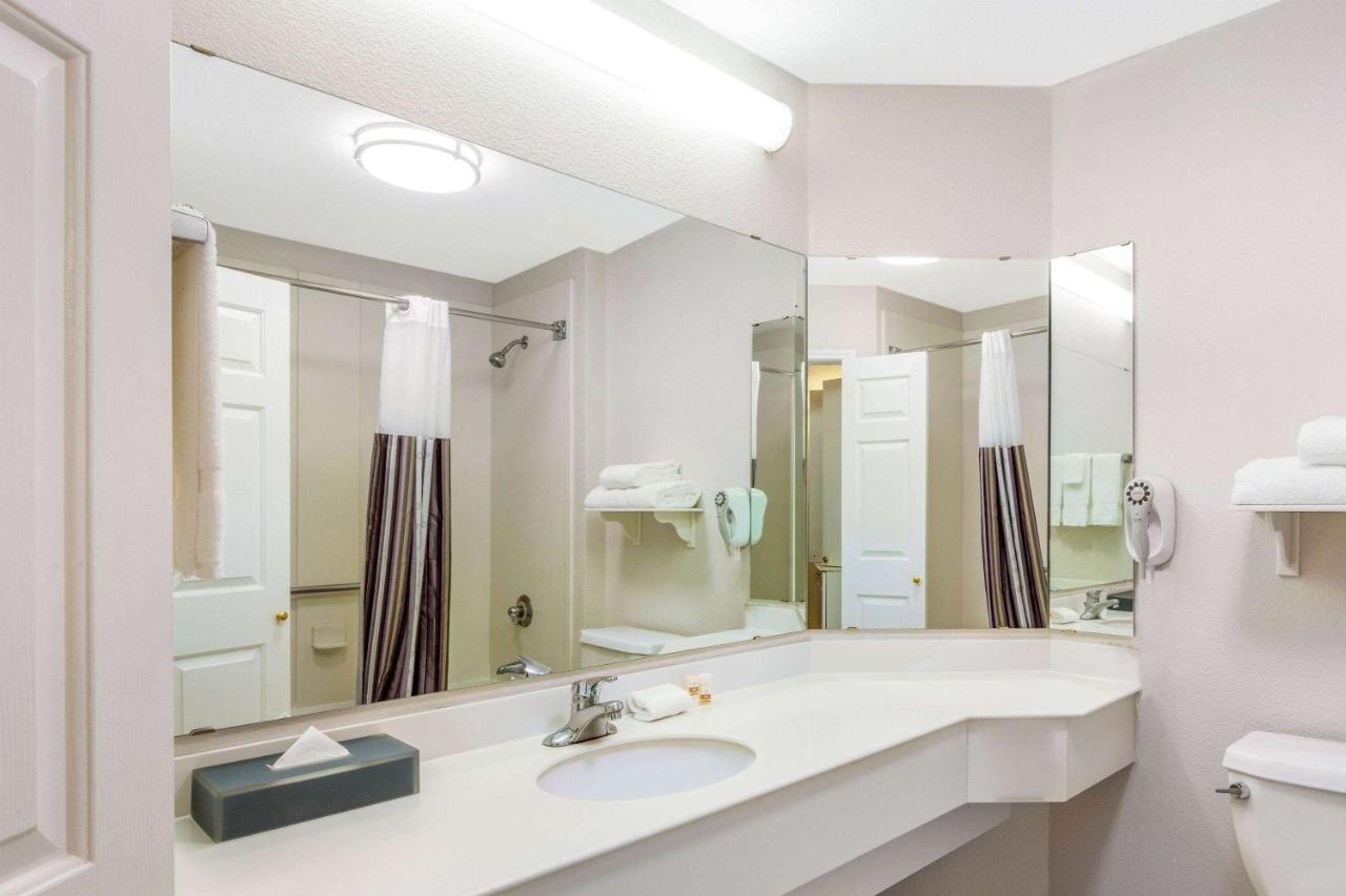 Deluxe Double Room with Two Double Beds at La Quinta Inn & Suites by Wyndham Fremont / Silicon Valley