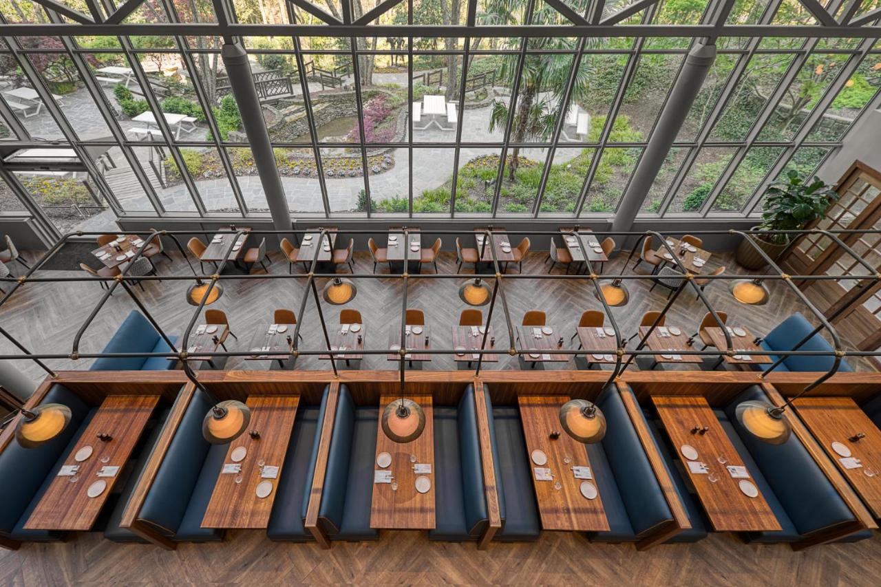 | Crowne Plaza Hotel Atlanta Perimeter at Ravinia, an IHG Hotel