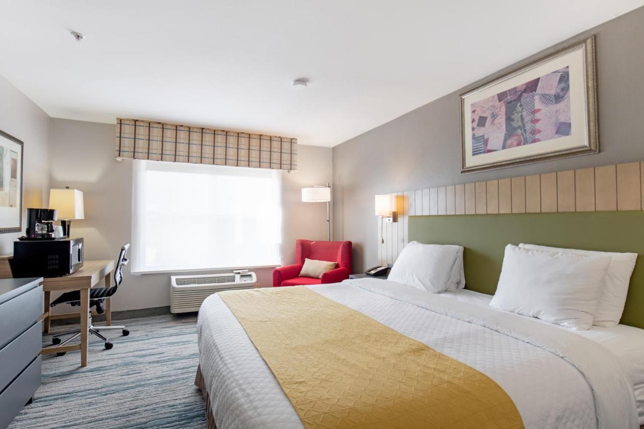 King Room - Non-Smoking at SureStay by Best Western Lewisville Dallas