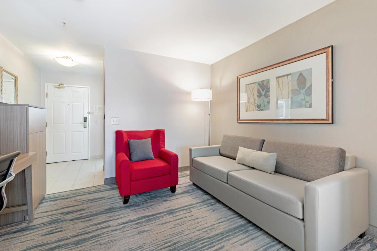 One-Bedroom King Suite with Sofa Bed - Non-Smoking at SureStay by Best Western Lewisville Dallas