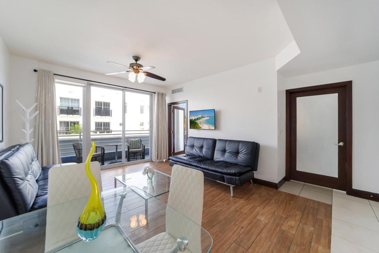 | Strand Ocean Drive Suites - Rooftop Pool