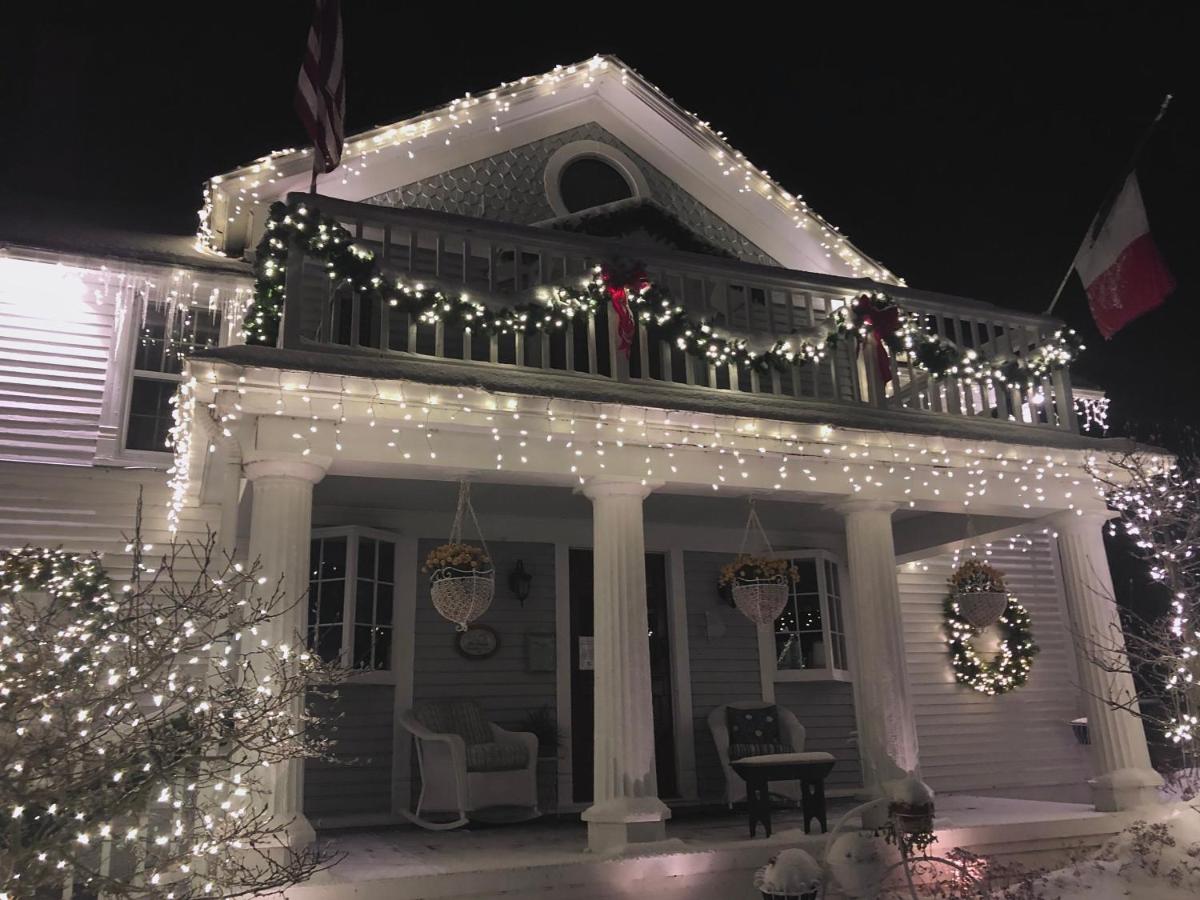  | The French Country Inn
