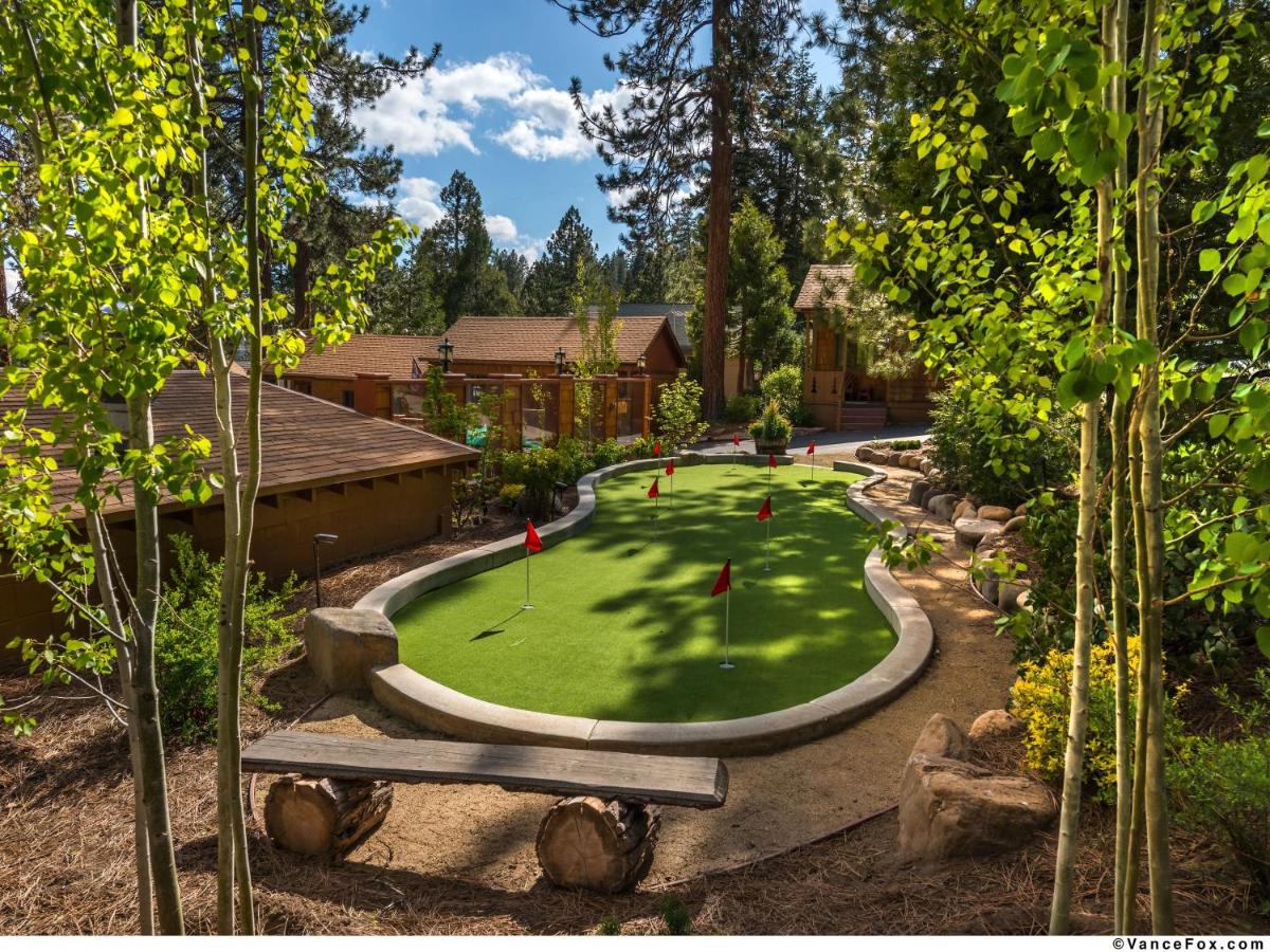 | Cedar Glen Lodge