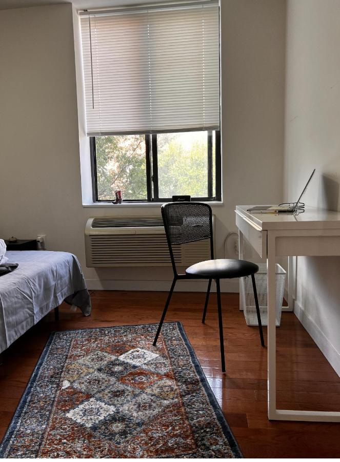 | Lovely 2-bedroom Condo in Brooklyn w/parking
