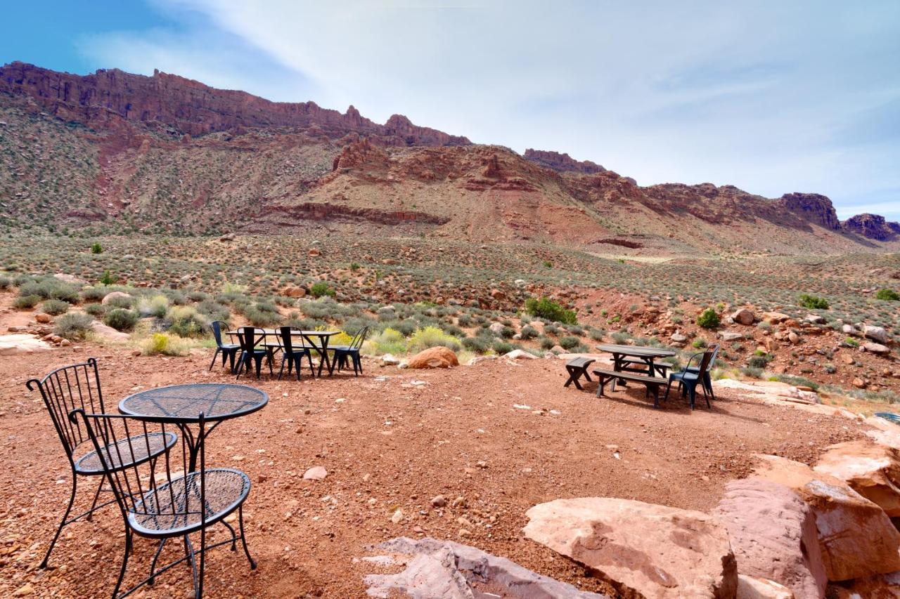 | Hideout at the Rim