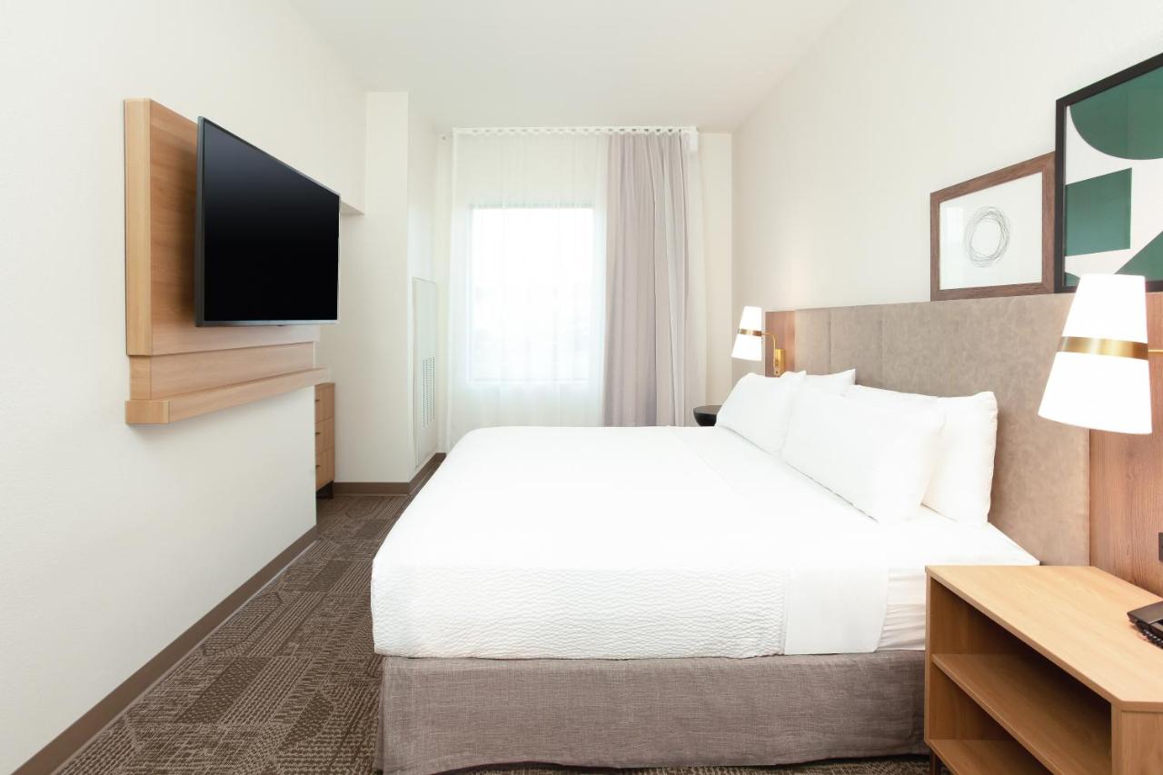 King Studio Suite - Hearing Accessible/Non-Smoking at Staybridge Suites - San Bernardino - Loma Linda