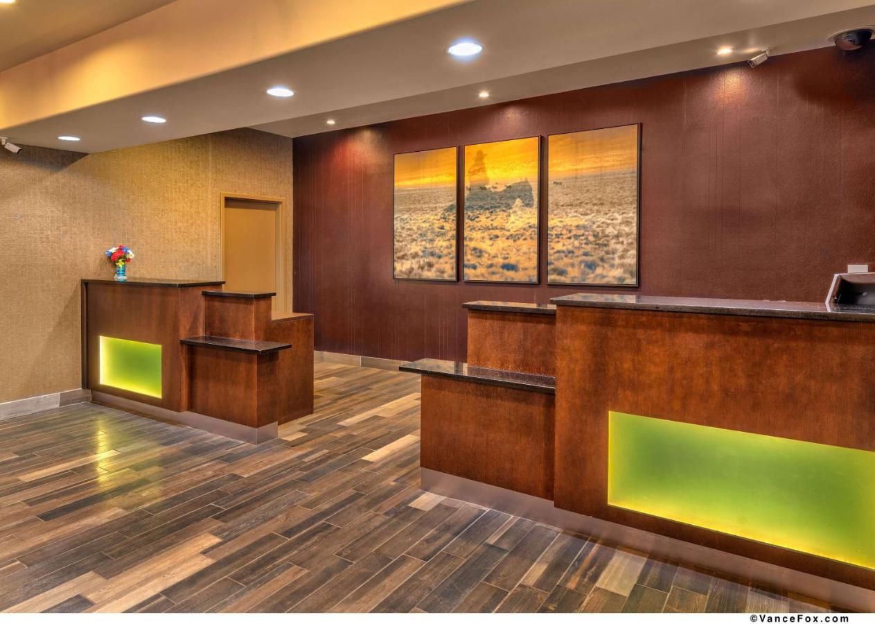 | SureStay Hotel by Best Western Lovelock