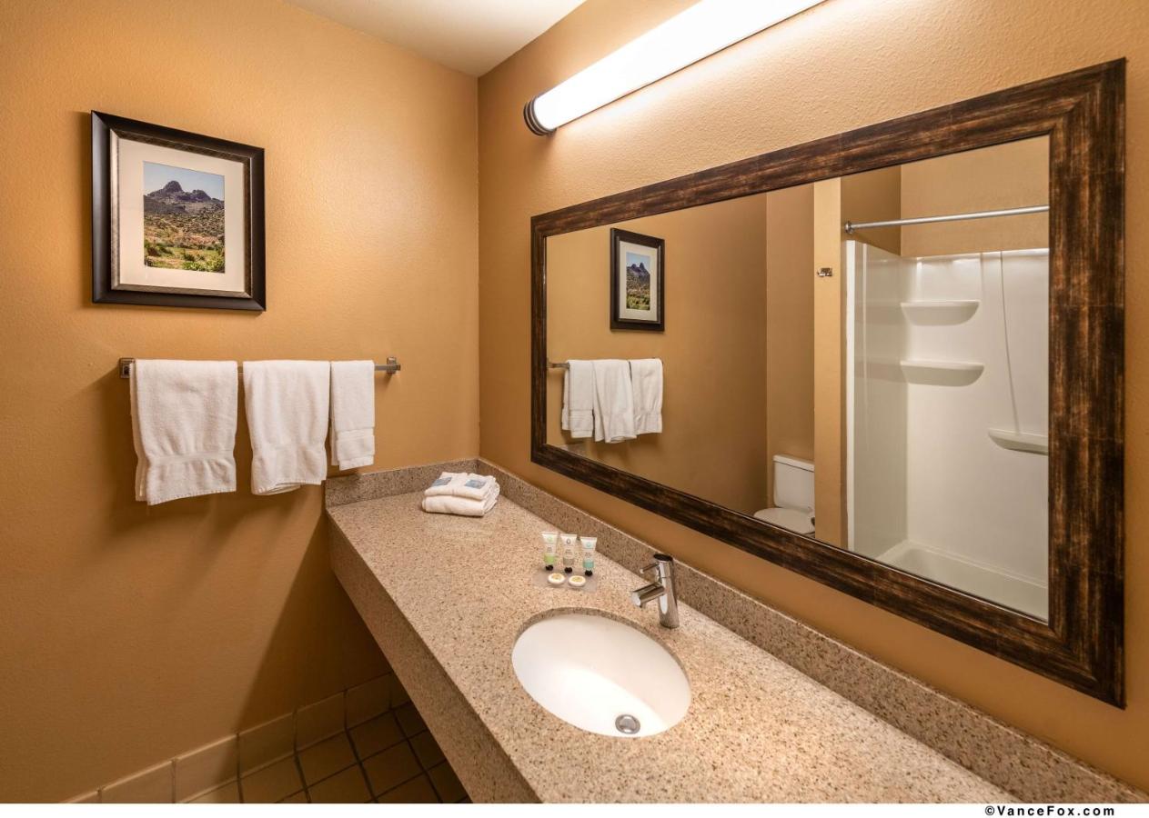 | SureStay Hotel by Best Western Lovelock
